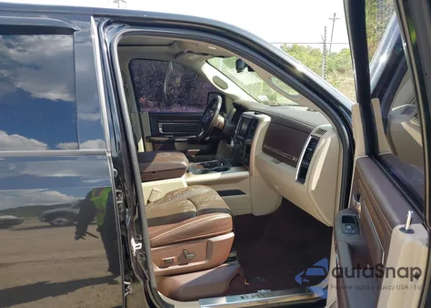 2016 Ram 1500 Longhorn из США, поврежденный, VIN 1C6RR7WM3GS224448